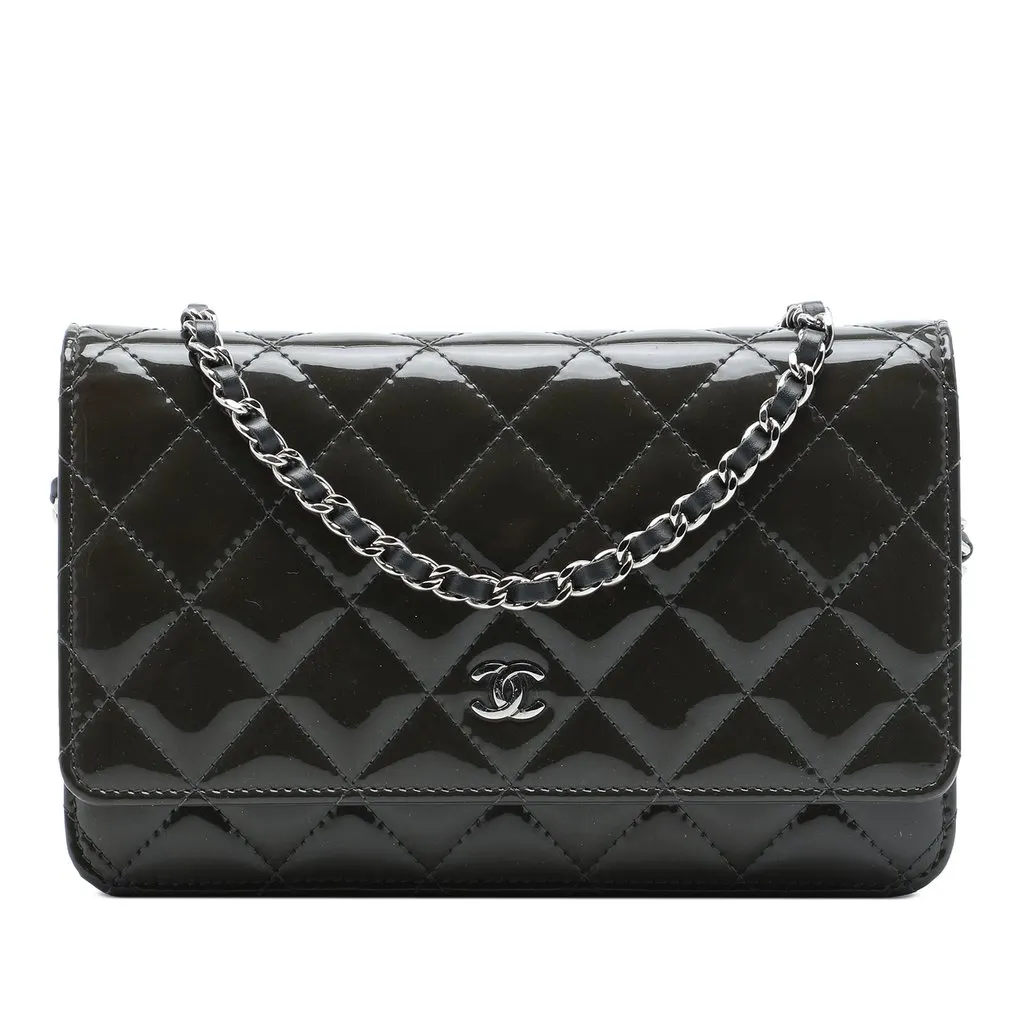 Chanel CC Quilted Patent Wallet On Chain MultiColor Leather Very good - Front View