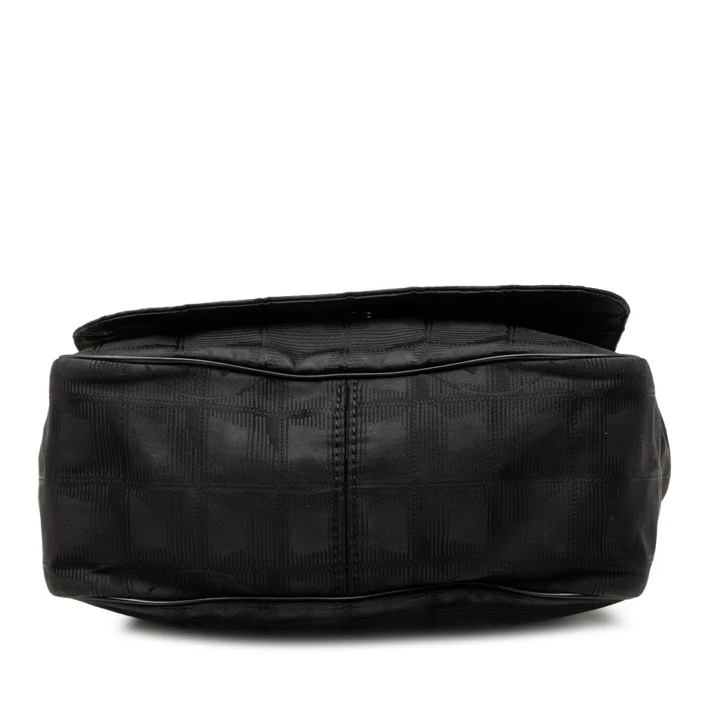 Chanel New Travel Line Nylon Messenger Bag Black Very good - Inside View