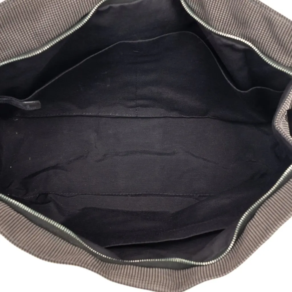 Hermès Canvas Herline Clutch Black Very good - Model View