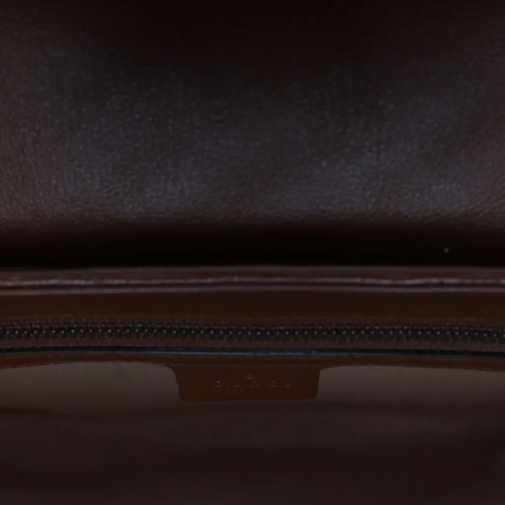 Gucci Medium GG Marmont Matelasse Diagonal Calfskin Shoulder Bag Brown Leather Very good - Model View
