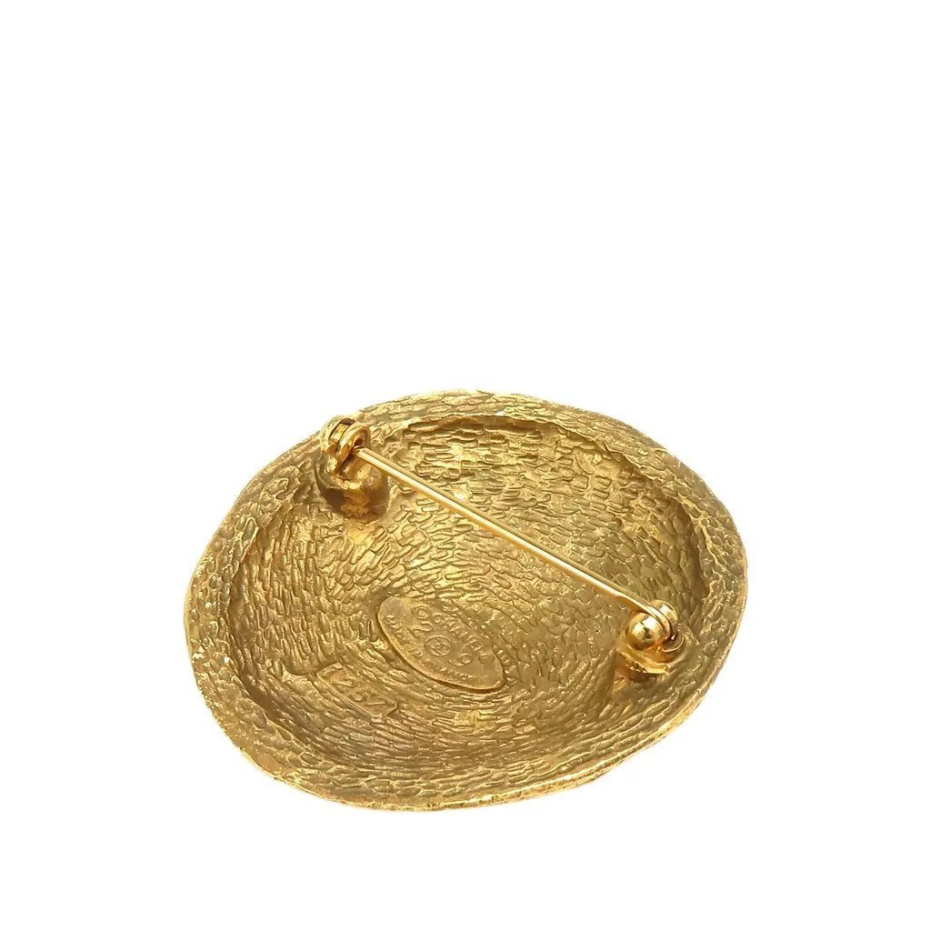 Chanel CC Gold Plated Round Brooch Gold Metal Very good - Back View