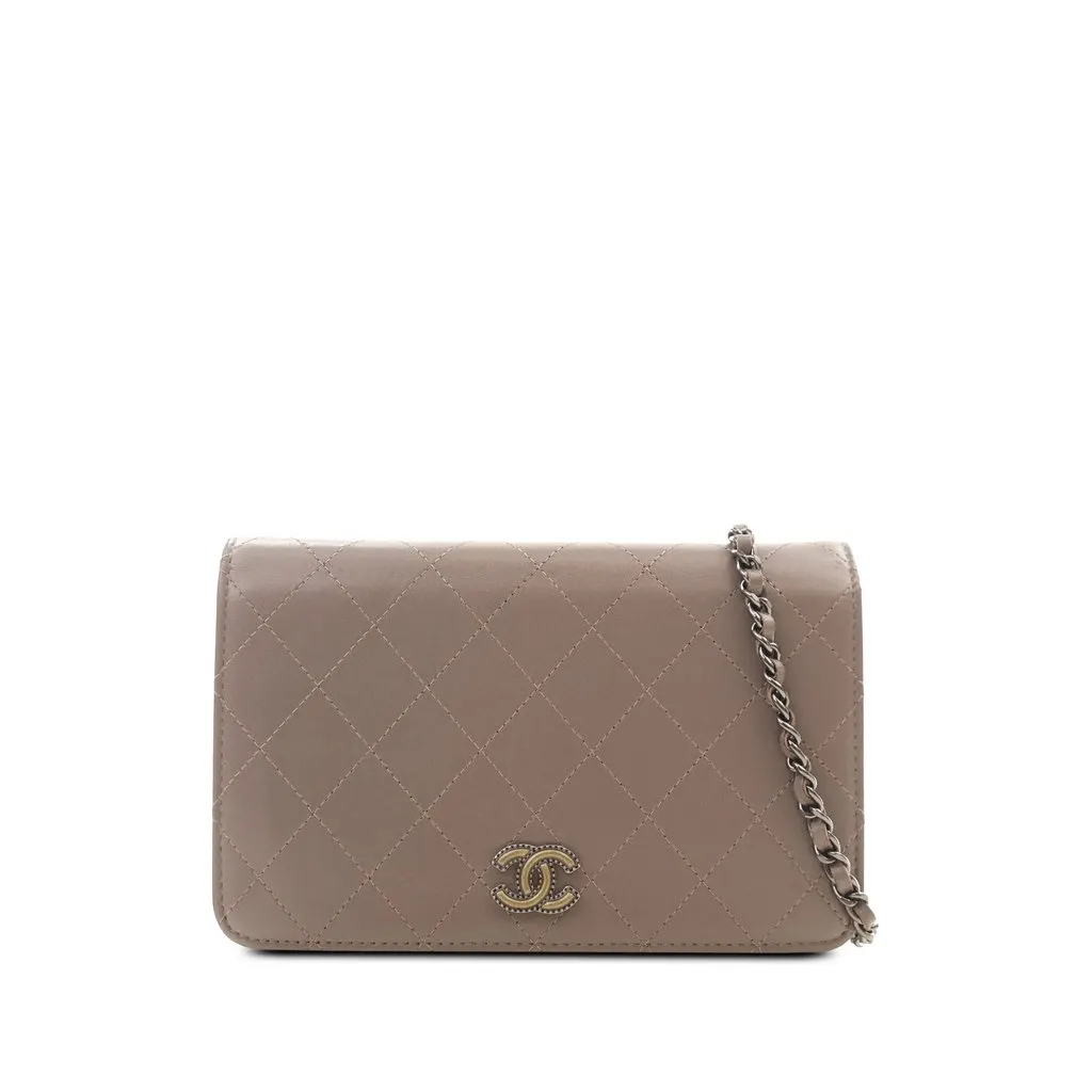 Chanel CC Quilted Calfskin Wallet On Chain Brown Leather Very good - Front View