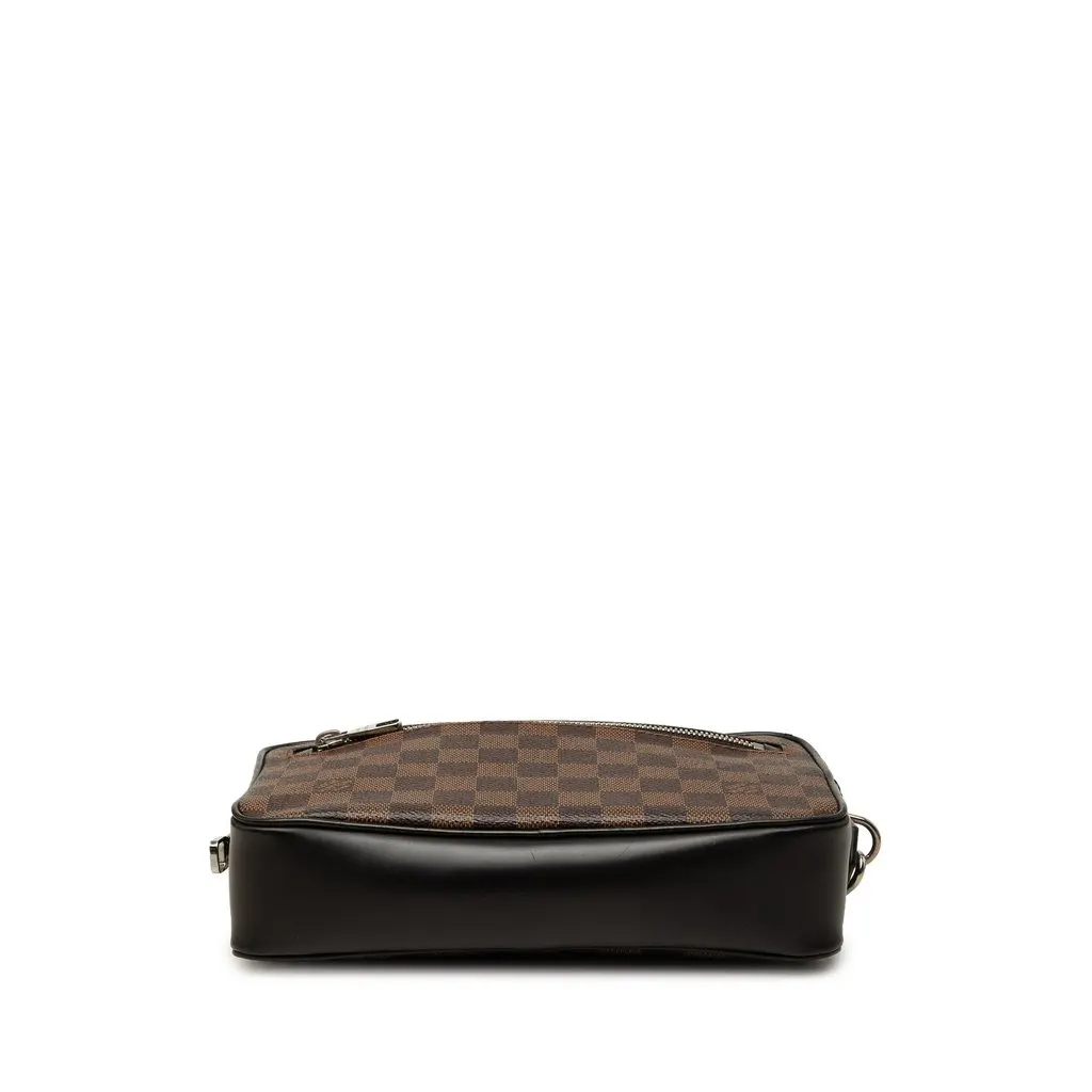 Louis Vuitton Damier Ebene Kasai Brown Canvas Good - Inside View