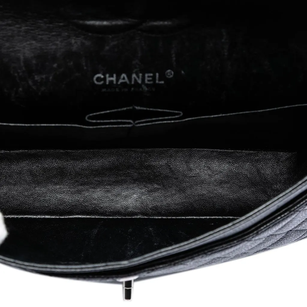 Chanel Medium Classic Caviar Double Flap Black Leather Very good - Model View