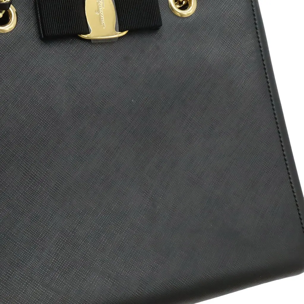 Ferragamo Leather Vara Bow Satchel Black Leather Very good - Model View