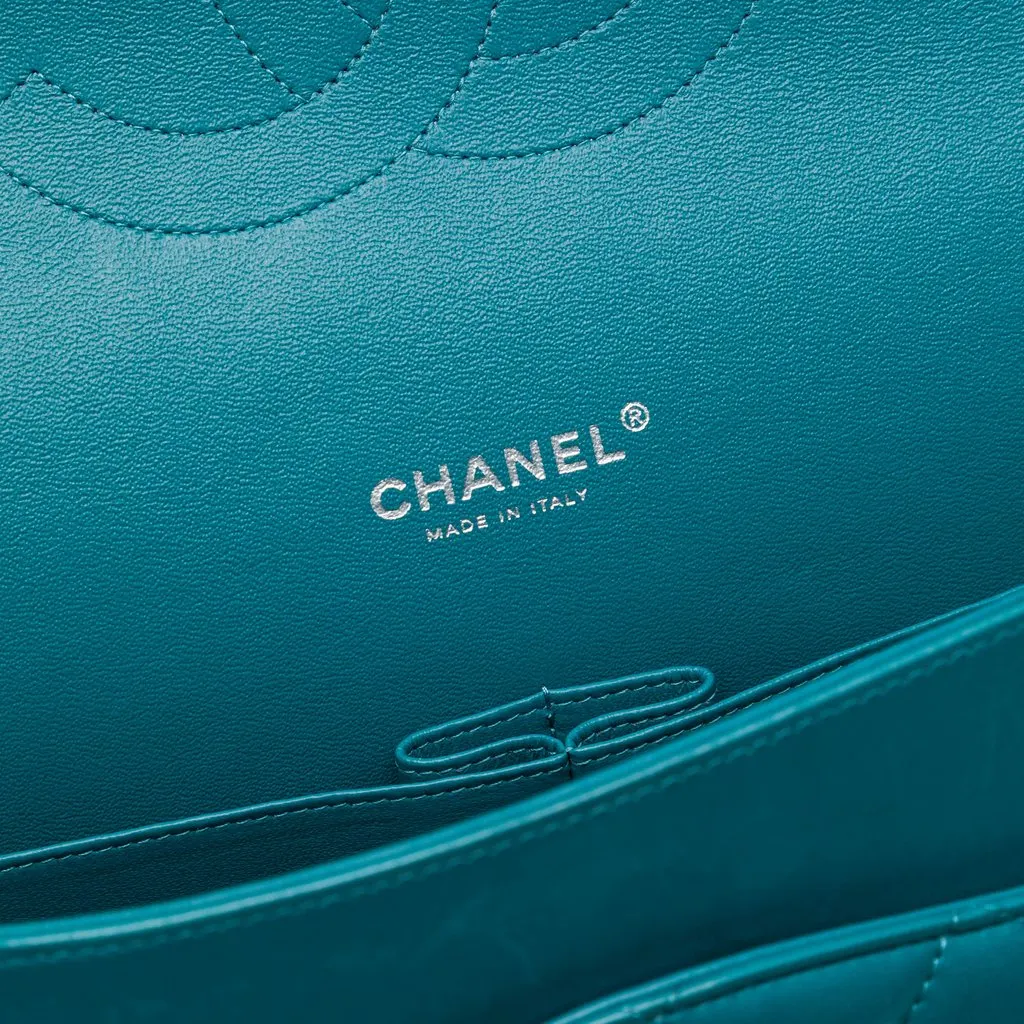 Chanel Maxi Classic Lambskin Double Flap Blue Leather Very good - Box View