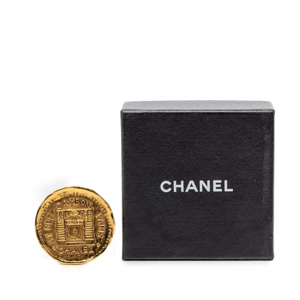 Chanel Gold Plated 31 Rue Cambon Medallion Pin Brooch Gold Metal Very good - Model View