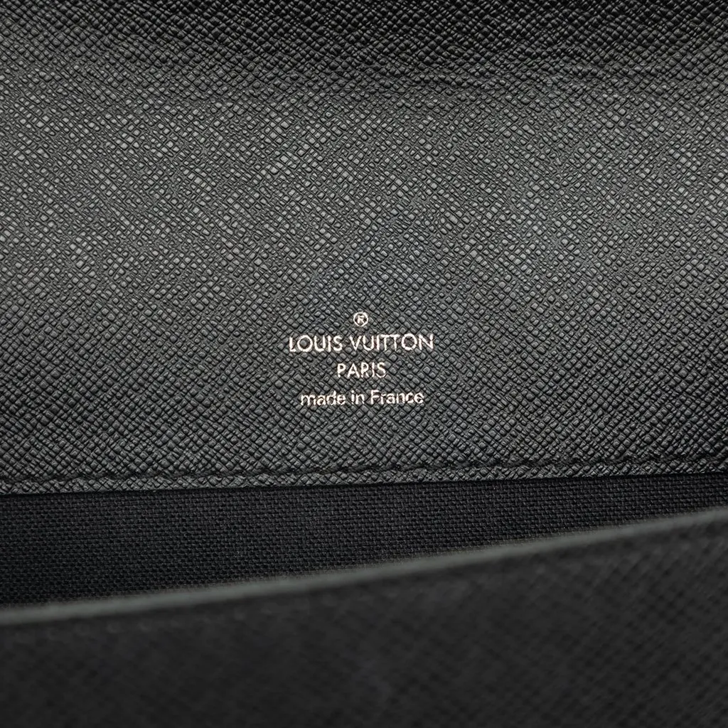 Louis Vuitton Taiga Pochette Kurgan Black Leather Very good - Box View