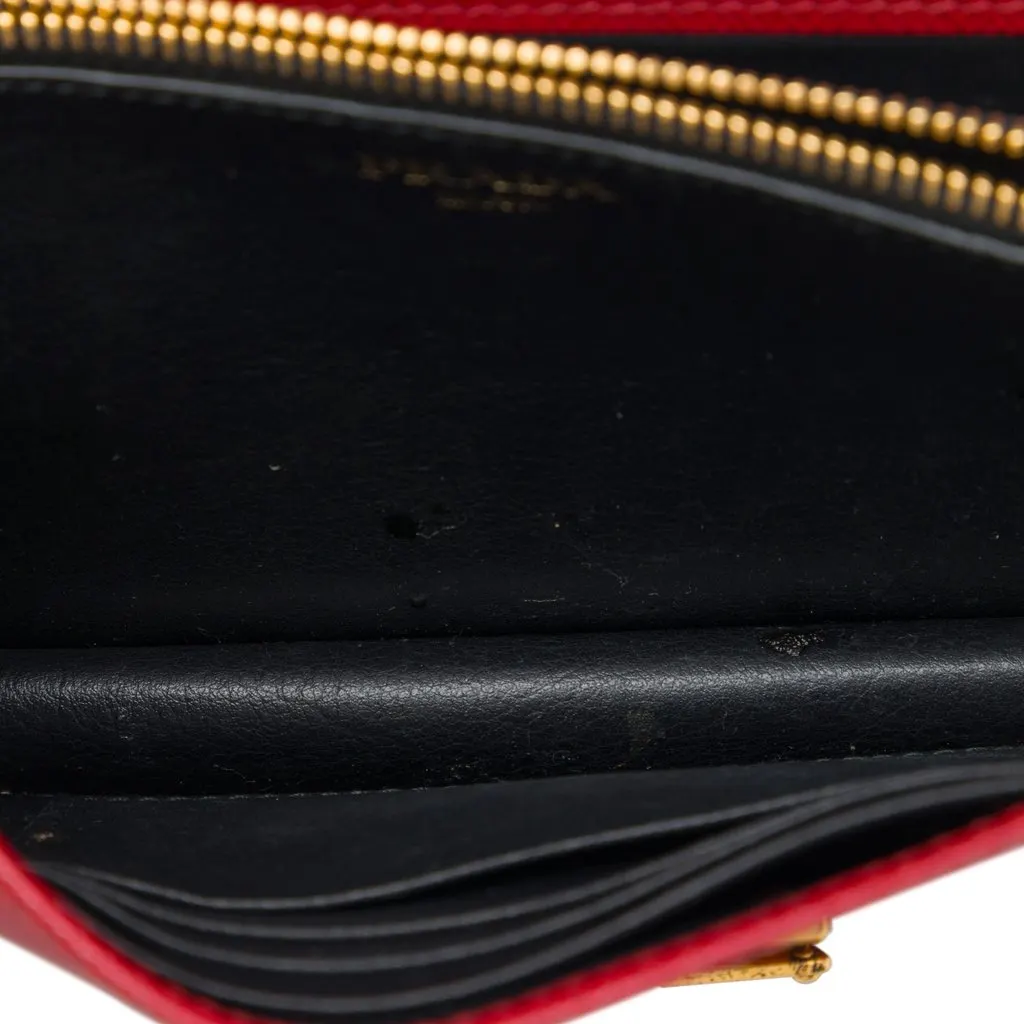 Prada Saffiano Lux Flip Lock Wallet on Chain Red Leather Very good - Model View