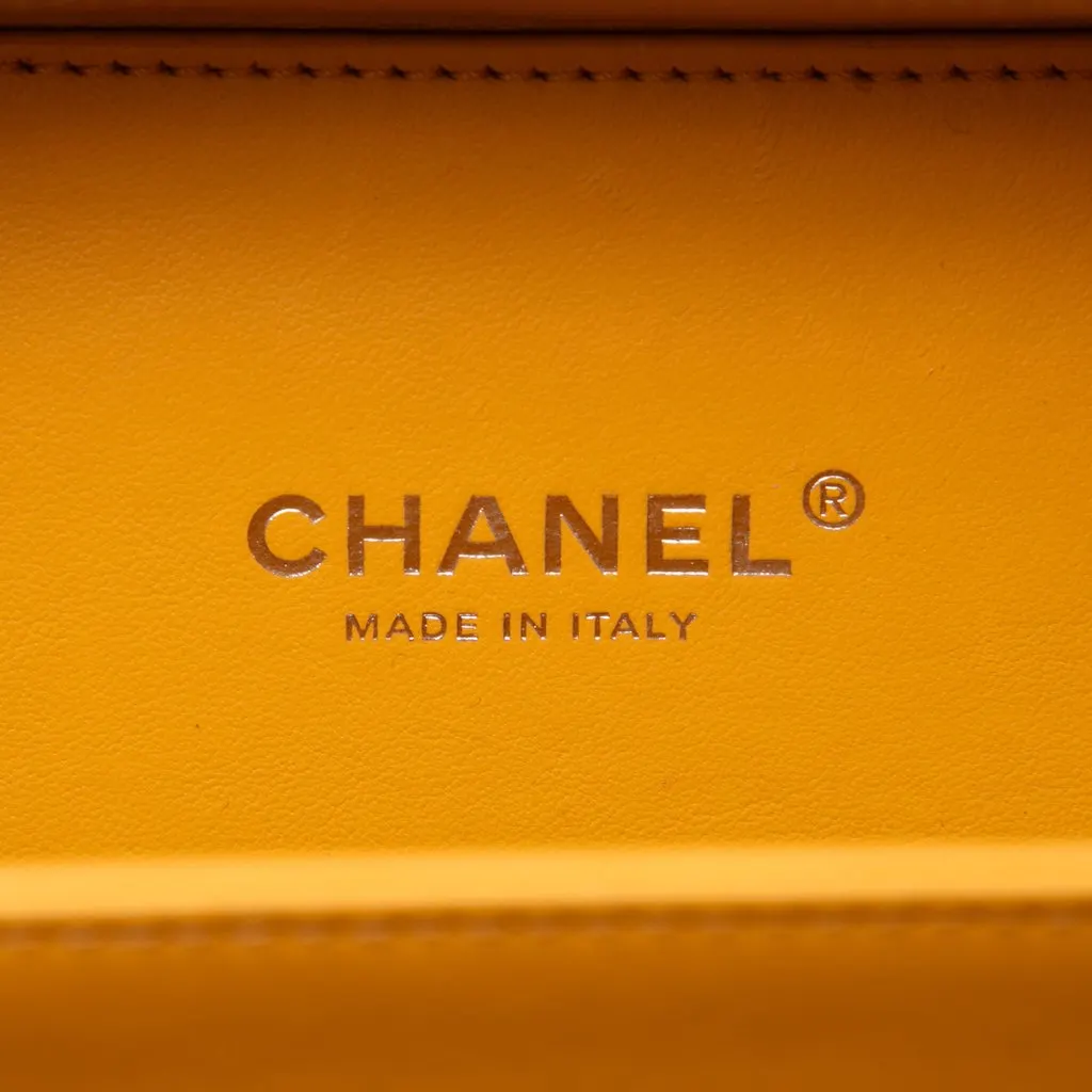 Chanel Small Lambskin CC Filigree Incognito Vanity Case Yellow Leather Very good - Box View