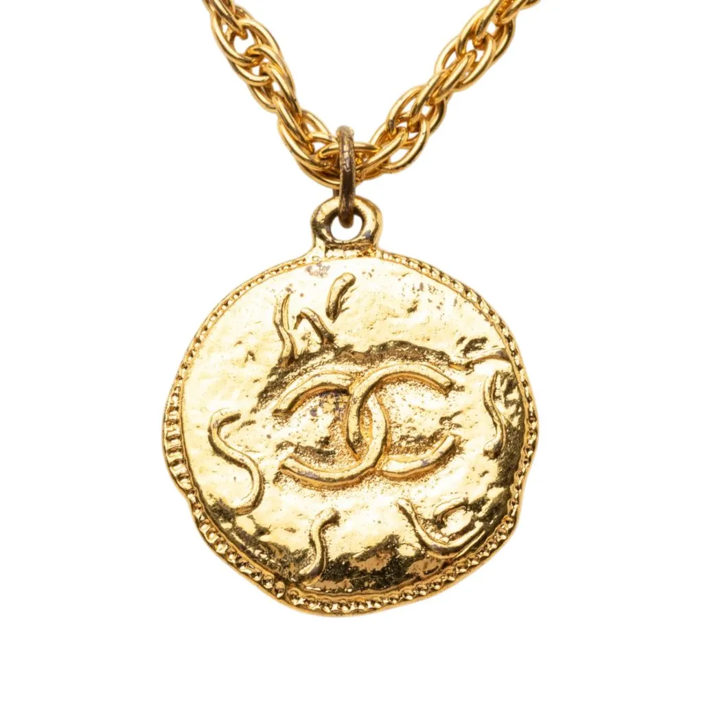 Chanel CC Gold Plated Medallion Pendant Necklace Gold Metal Very good - Inside View