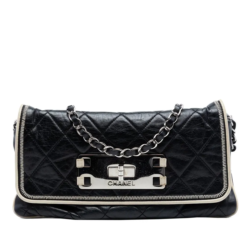 Chanel Quilted Lambskin Reissue East West Flap Black Leather Very good - Front View