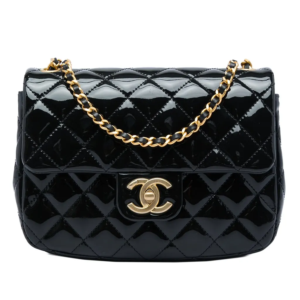 Chanel Mini Square Classic Patent Enamel Coco Hearts Single Flap Black Leather Very good - Front View