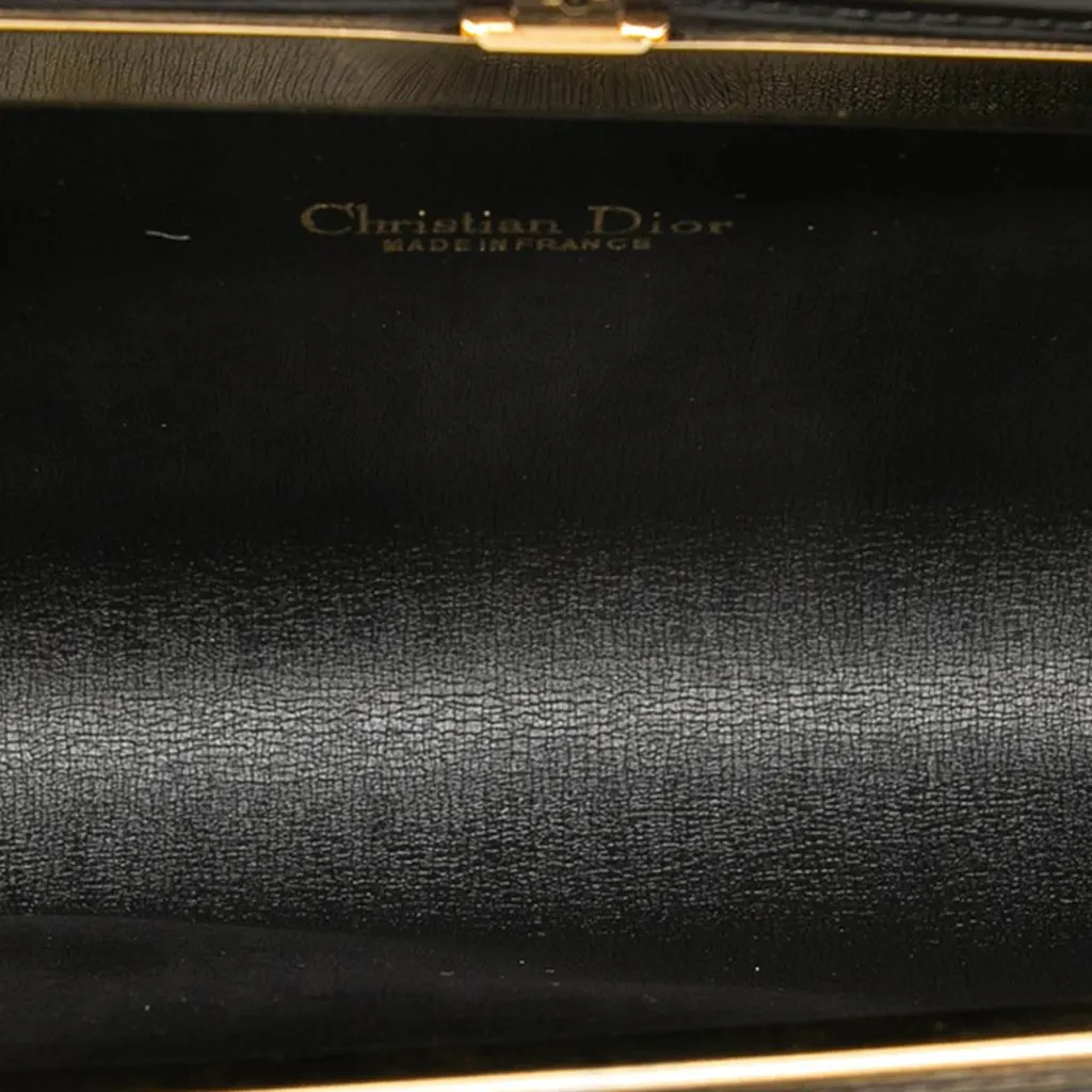 Dior Diorissimo Trotter Canvas Clutch With Chain Black Very good - Model View