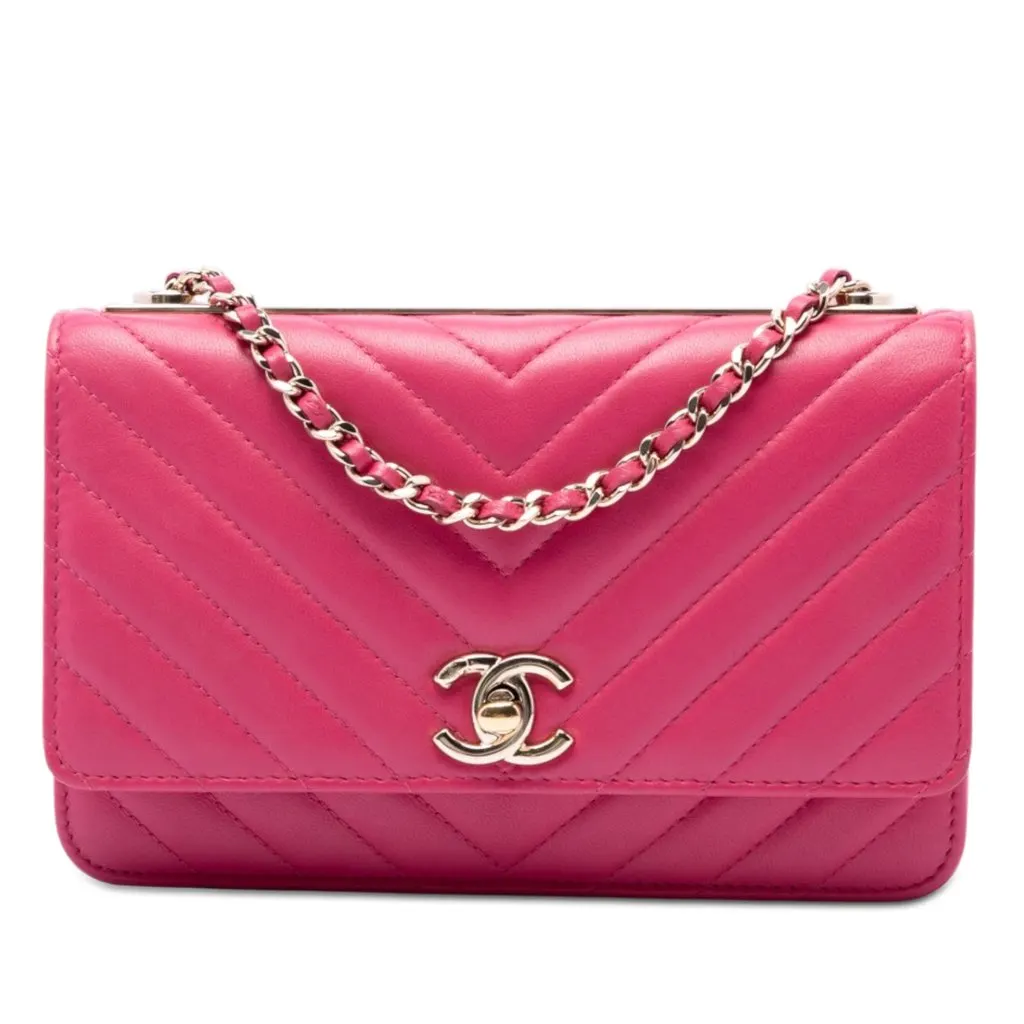 Chanel Chevron Lambskin Trendy CC Wallet on Chain Pink Leather Very good - Front View