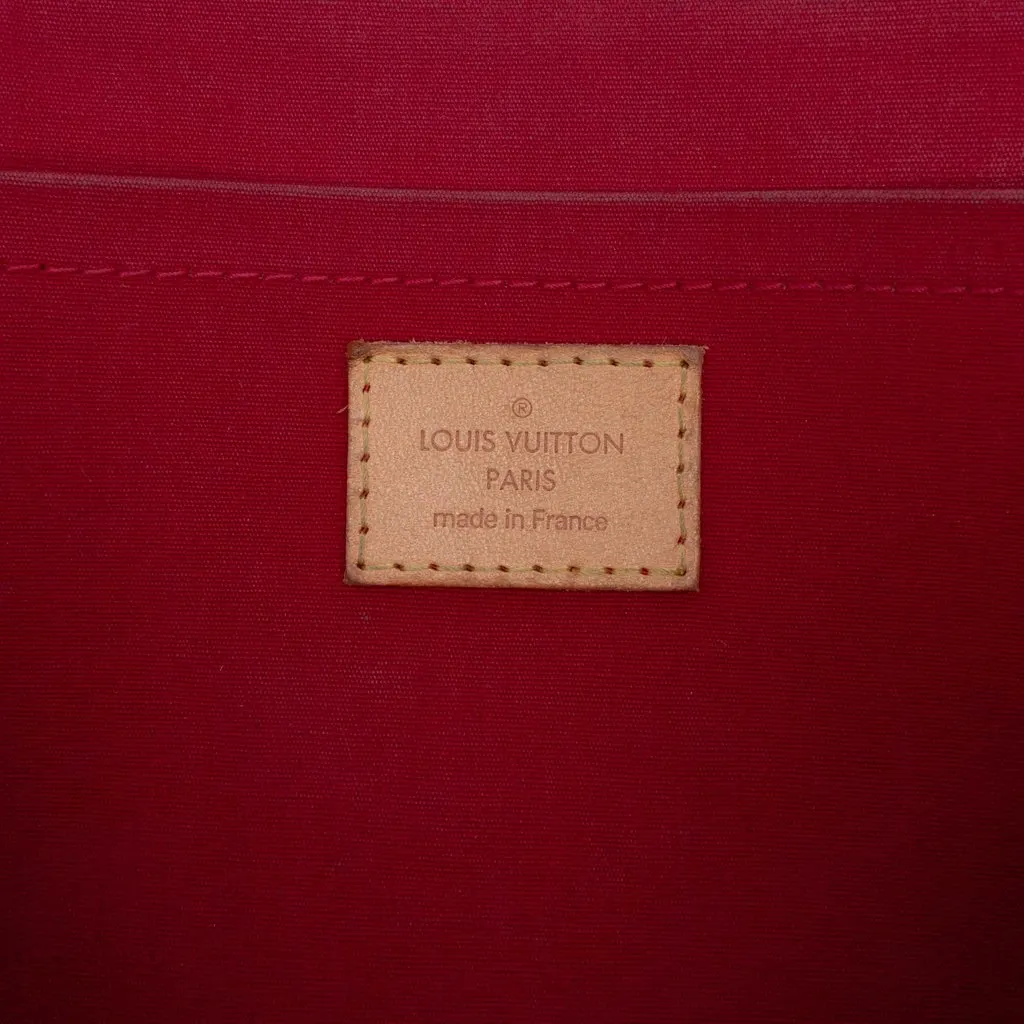 Louis Vuitton Monogram Vernis Rosewood Avenue Red Leather Good - Box View