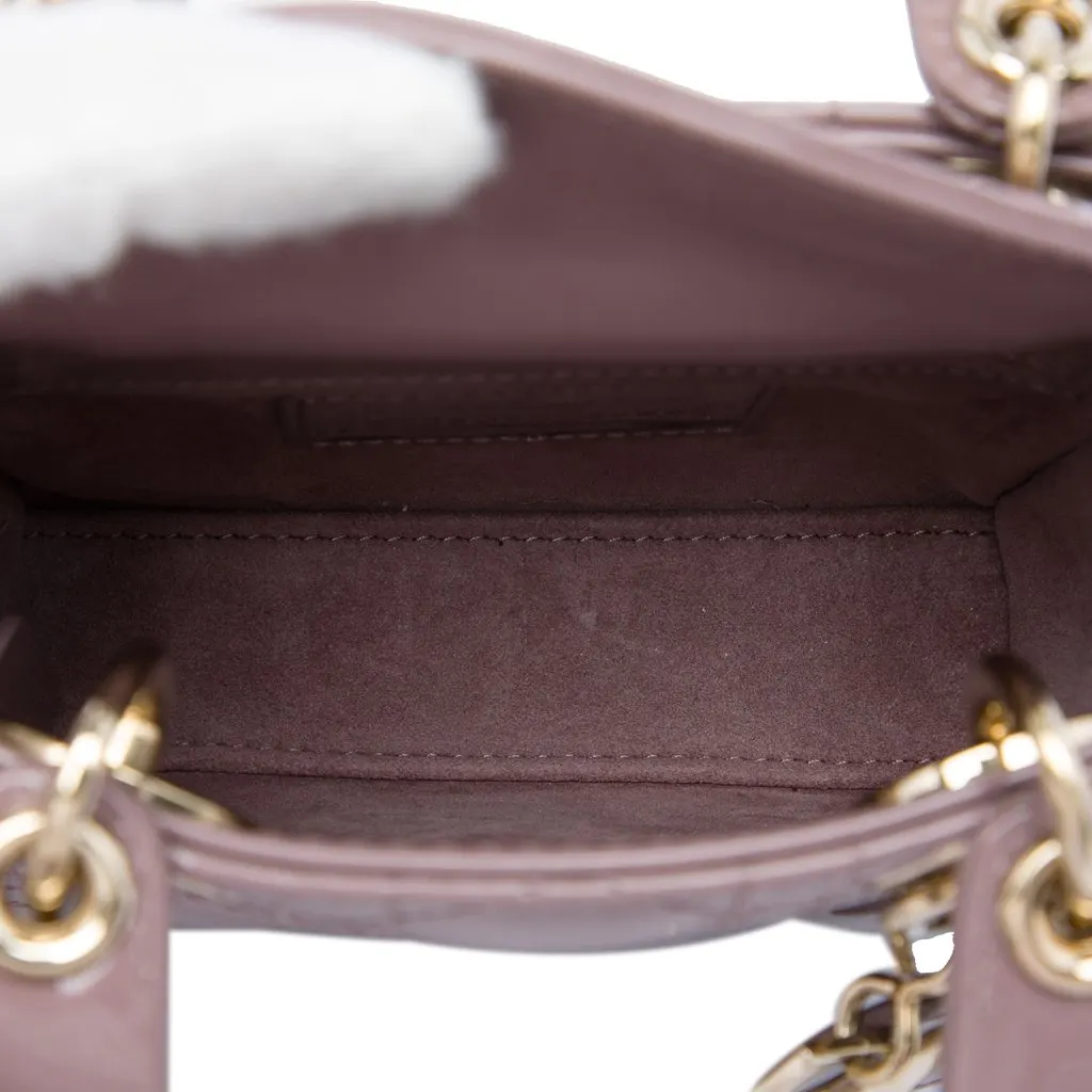 Dior Micro Patent Cannage Lady Dior Pink Leather Very good - Model View