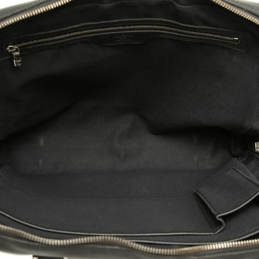 Louis Vuitton Taiga Igor Briefcase Black Leather Good - Model View