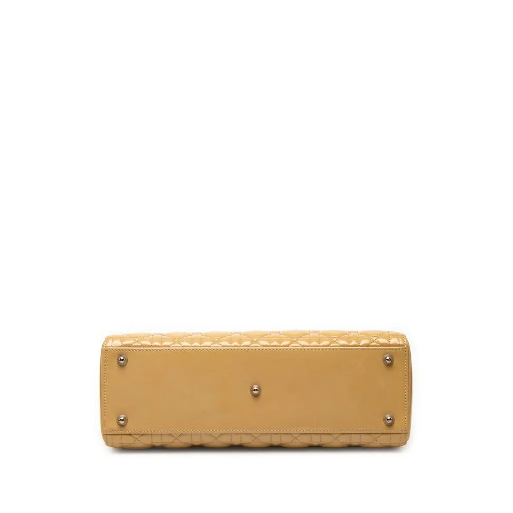 Dior Large Patent Cannage Lady Dior Beige Leather Very good - Inside View