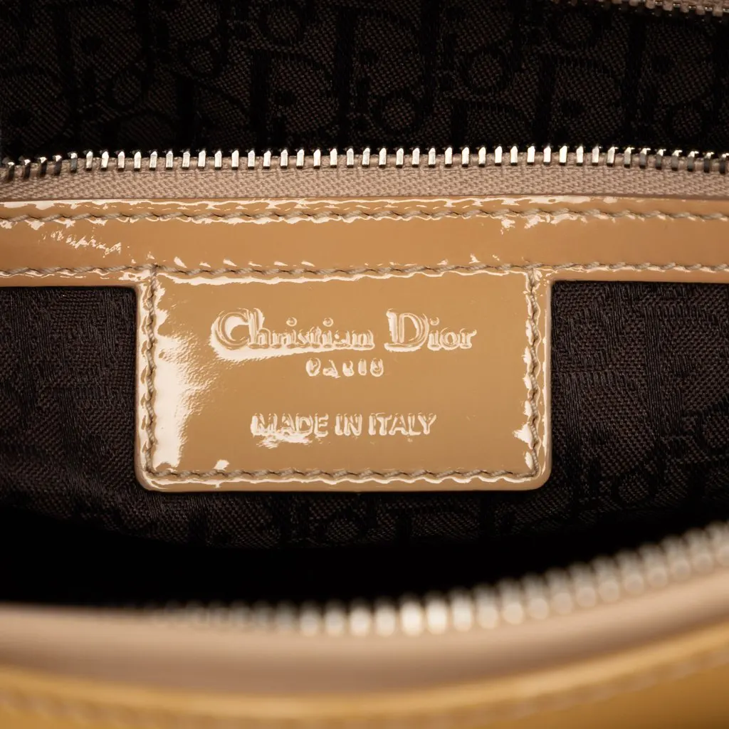 Dior Large Patent Cannage Lady Dior Beige Leather Very good - Box View