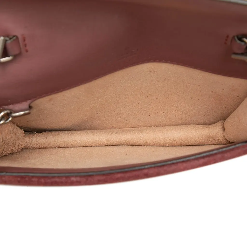 Gucci Mini GG Supreme Blooms Dionysus Crossbody Beige Very good - Model View