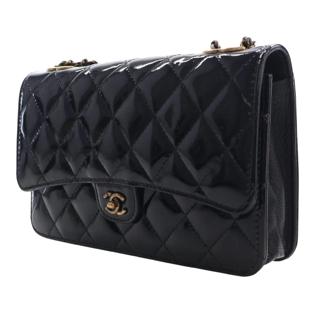 Chanel Quilted Patent and Goatskin CC Eyelet Wallet On Chain Black Leather Very good - Inside View