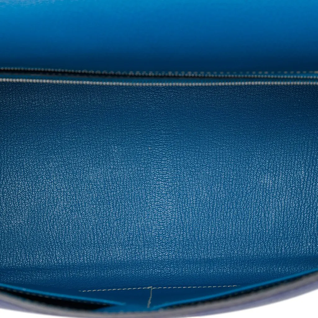 Hermès Epsom Kelly II Retourne 35 Blue Leather Good - Model View