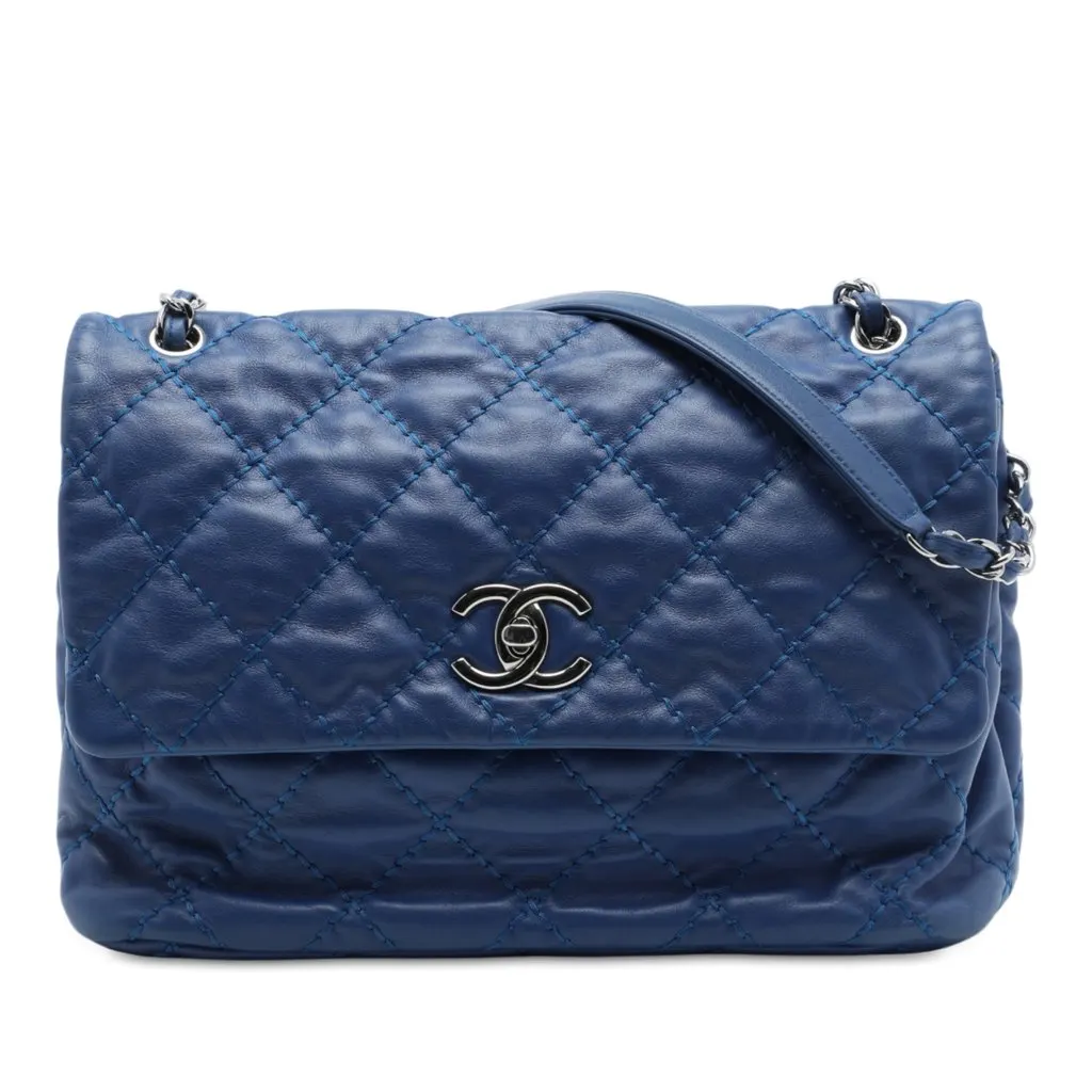 Chanel Large Quilted Calfskin Love Me Tender Flap Blue Leather Very good - Front View