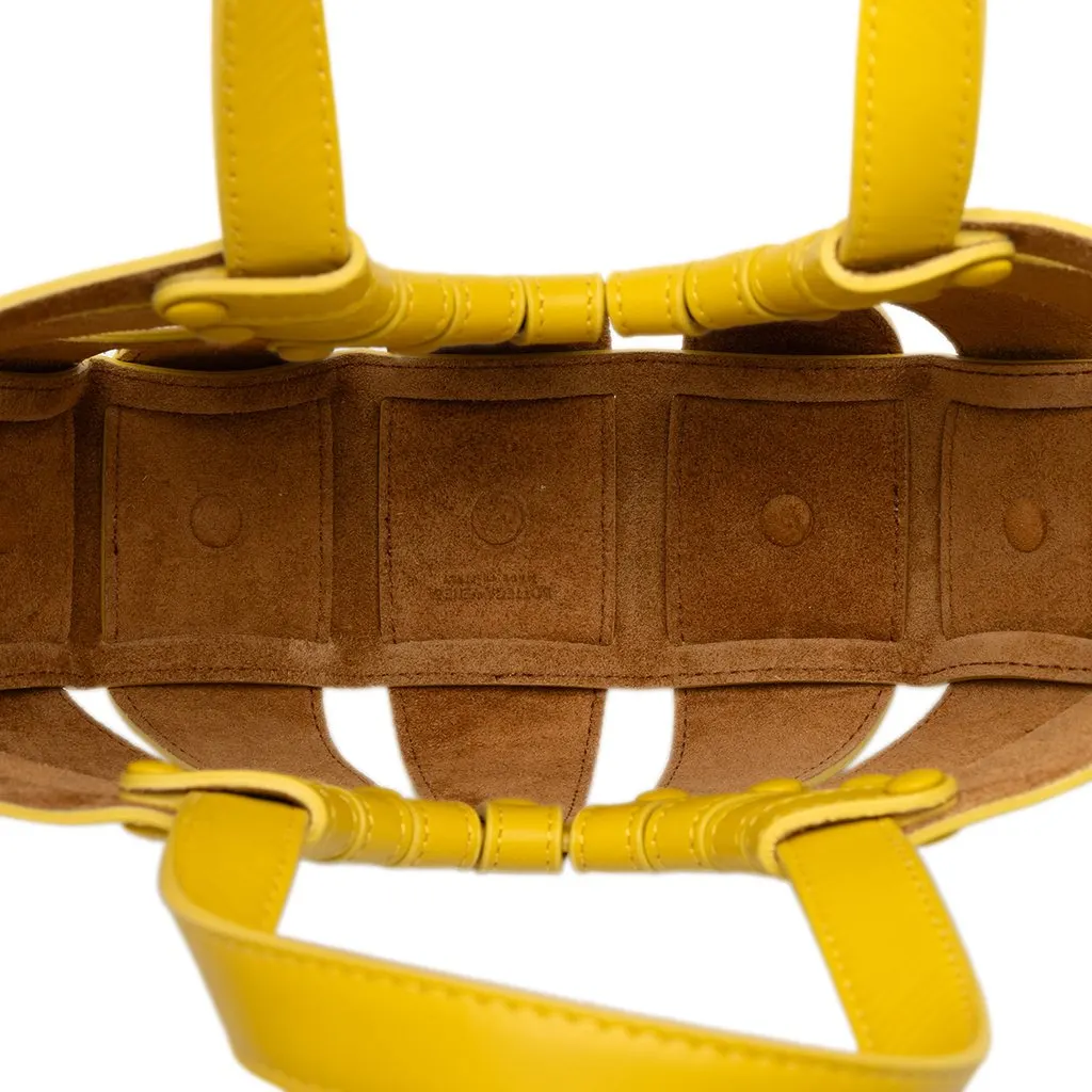 Bottega Veneta Small Calfskin The Shell Satchel Yellow Leather Very good - Model View