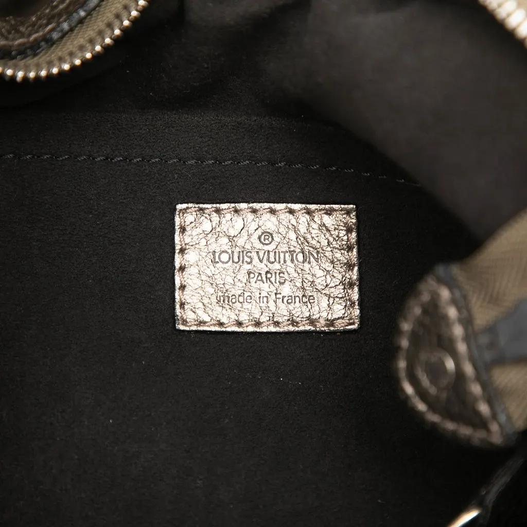 Louis Vuitton Monogram Mahina XS Silver Leather Very good - Box View