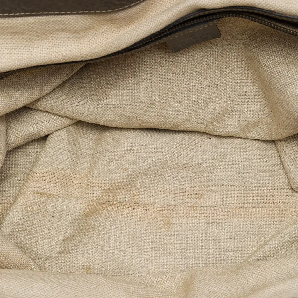 Gucci GG Canvas Sunset Tote Beige Canvas Good - Model View