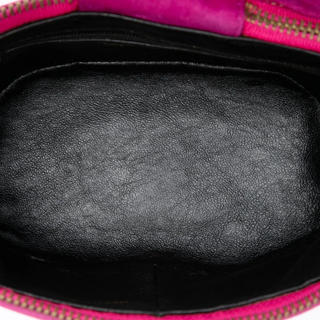 Chanel Quilted Suede Tassel Vanity Bag Purple Suede Very good - Model View