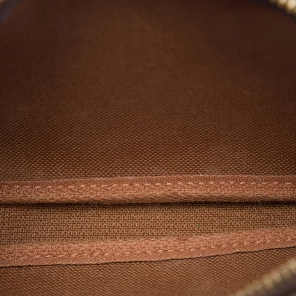 Louis Vuitton Monogram Mini Pochette Accessoires Brown Very good - Model View