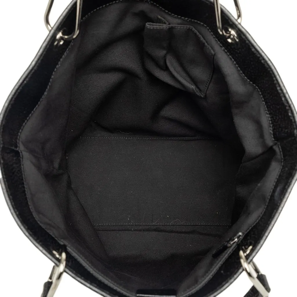 Gucci Large GG Canvas Eclipse Tote Black Very good - Model View