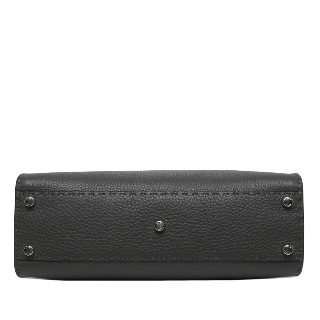 Fendi Medium Leather Selleria Peekaboo Iconic Satchel Black Leather Very good - Inside View