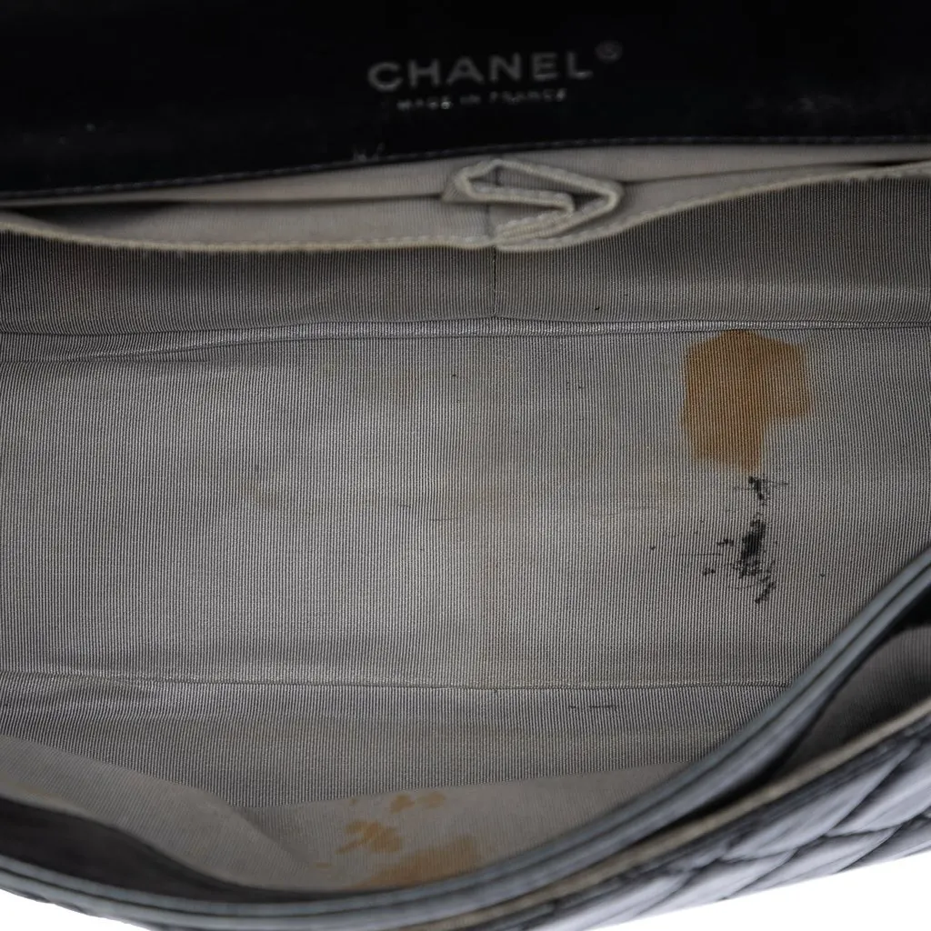 Chanel Quilted Aged Calfskin Reissue 2.55 Double Flap 227 Black Leather Very good - Model View