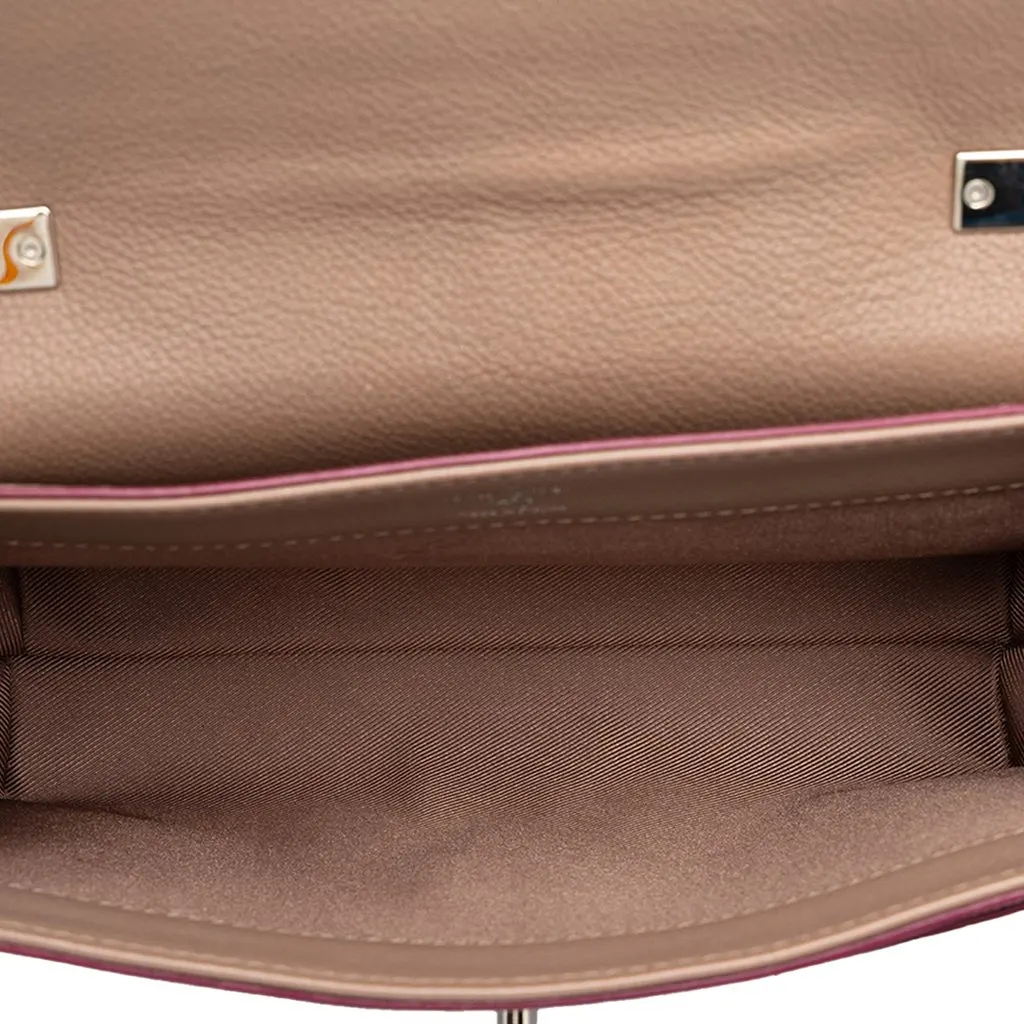Louis Vuitton Leather Lockme II BB Brown Leather Very good - Model View