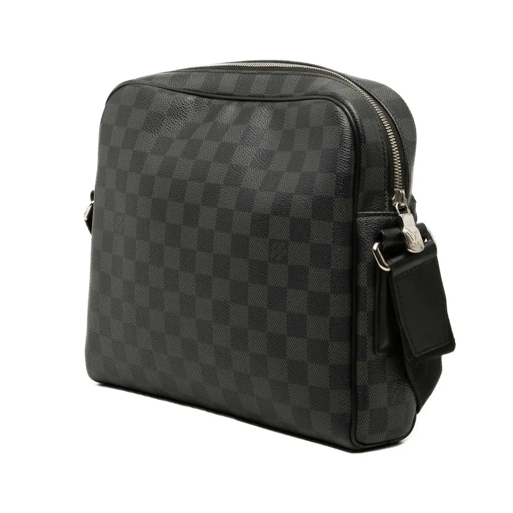 Louis Vuitton Damier Graphite Dayton Reporter PM Black Very good - Back View