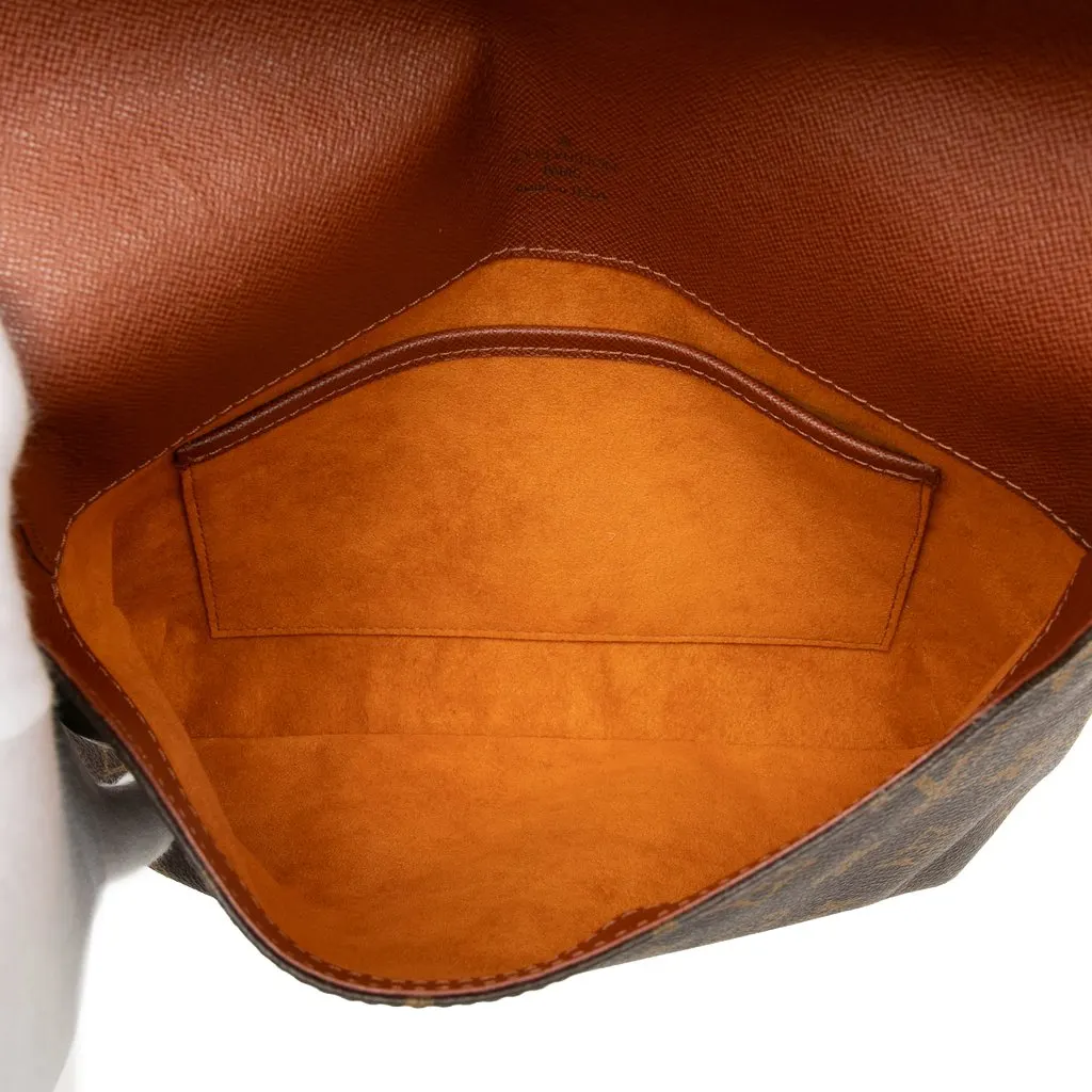 Louis Vuitton Monogram Musette Tango Short Strap Brown Very good - Model View