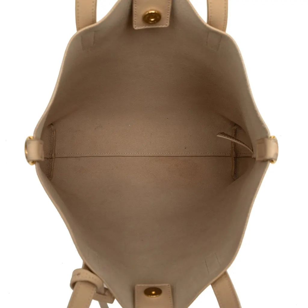 Saint Laurent Toy Leather North South Shopping Tote Beige Leather Very good - Model View