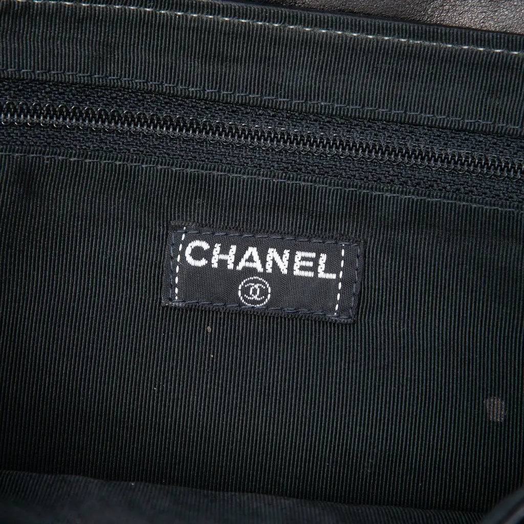 Chanel Chocolate Bar Lambskin Reissue 2.55 Chain Handbag Black Leather Very good - Box View