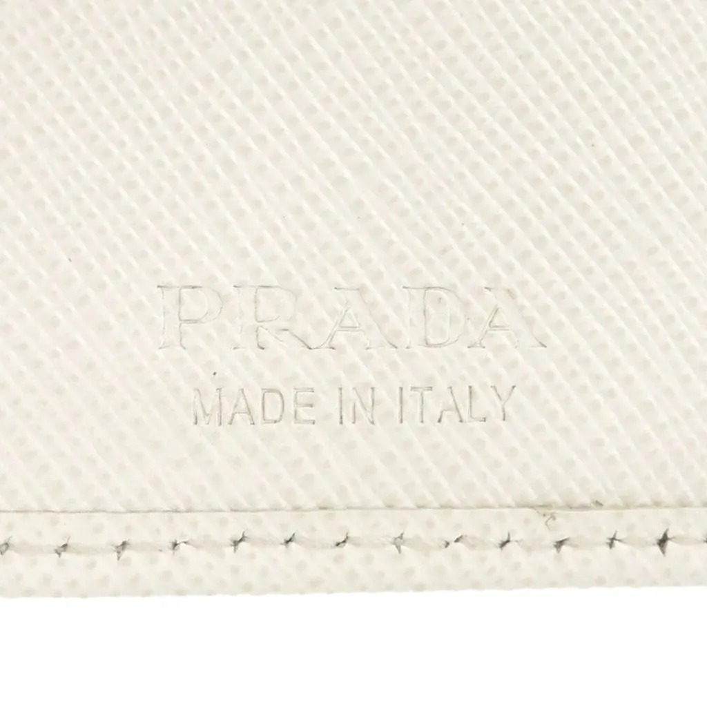 Prada Saffiano Card Holder White Leather Very good - Model View
