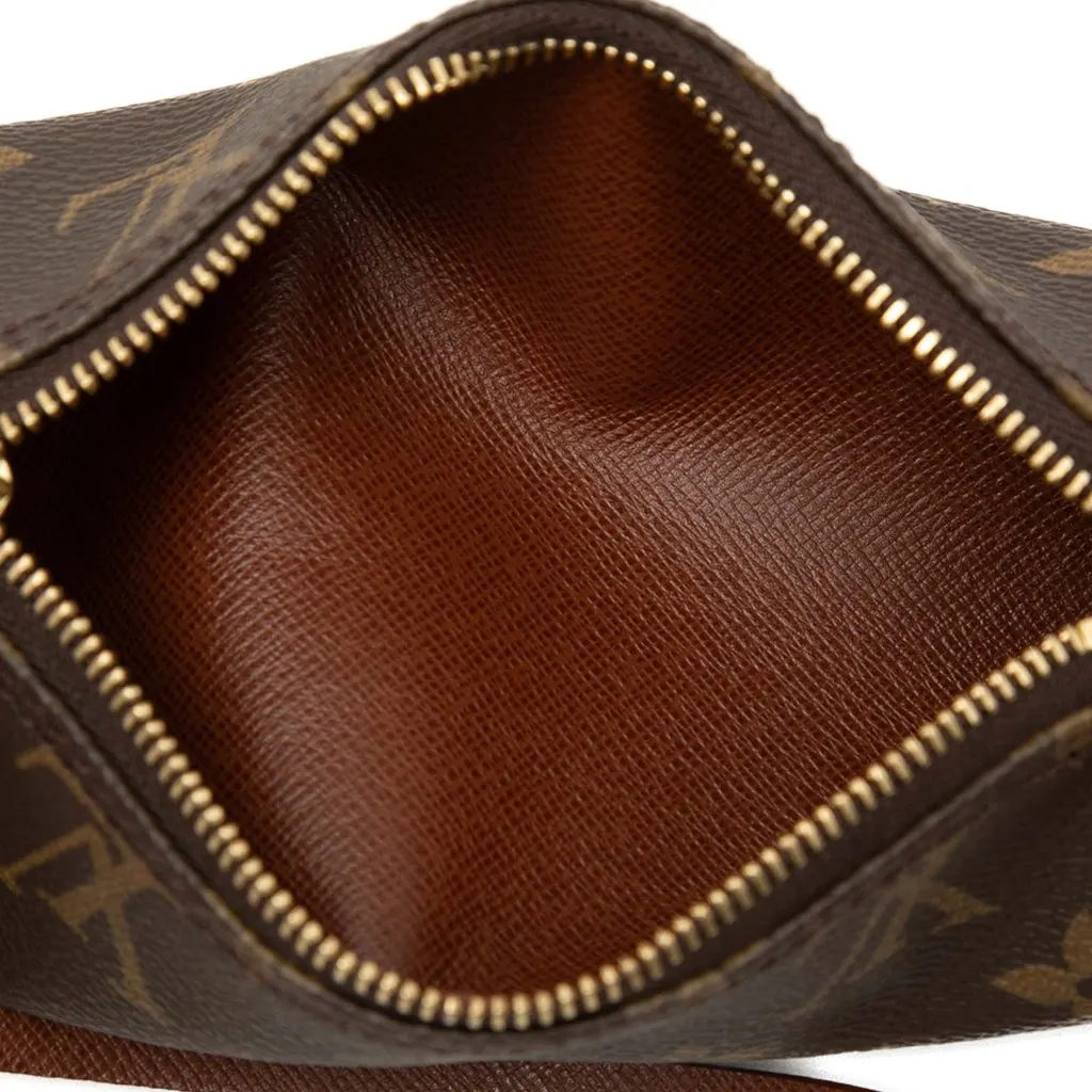 Louis Vuitton Monogram Papillon Pochette Brown Very good - Model View