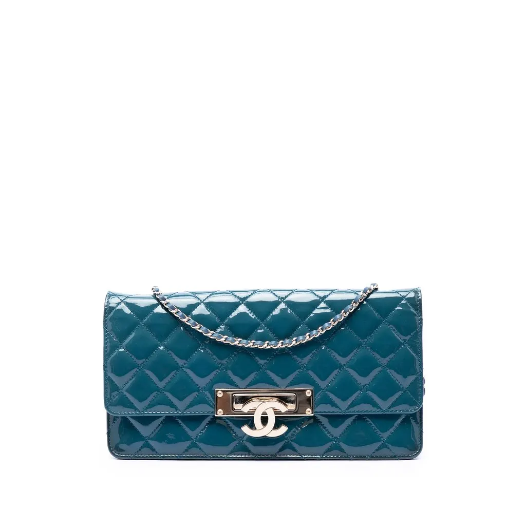 Chanel Quilted Patent Golden Class East West Wallet on Chain Blue Leather Very good - Front View