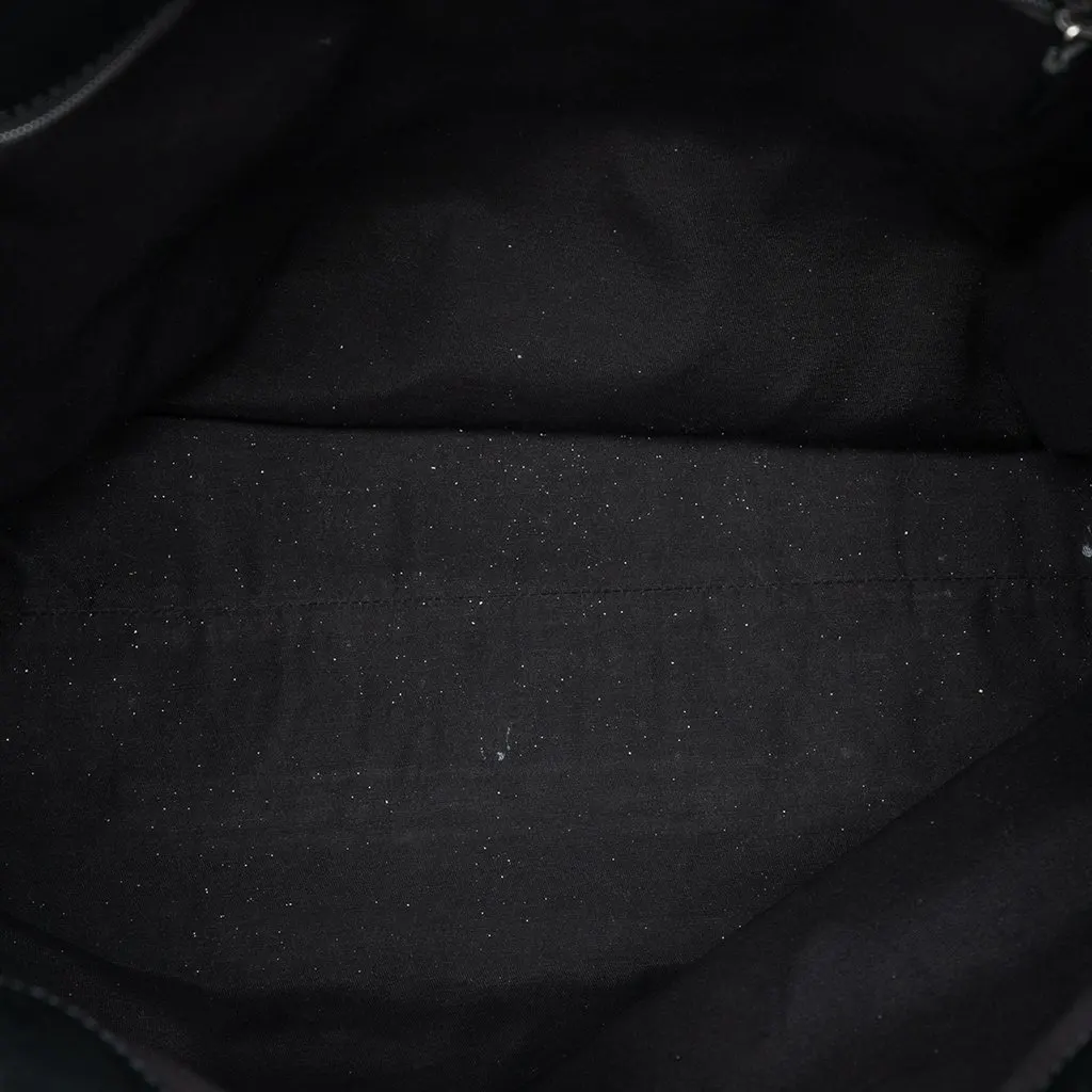 Gucci Large GG Denim Gifford Tote Black Denim Good - Model View