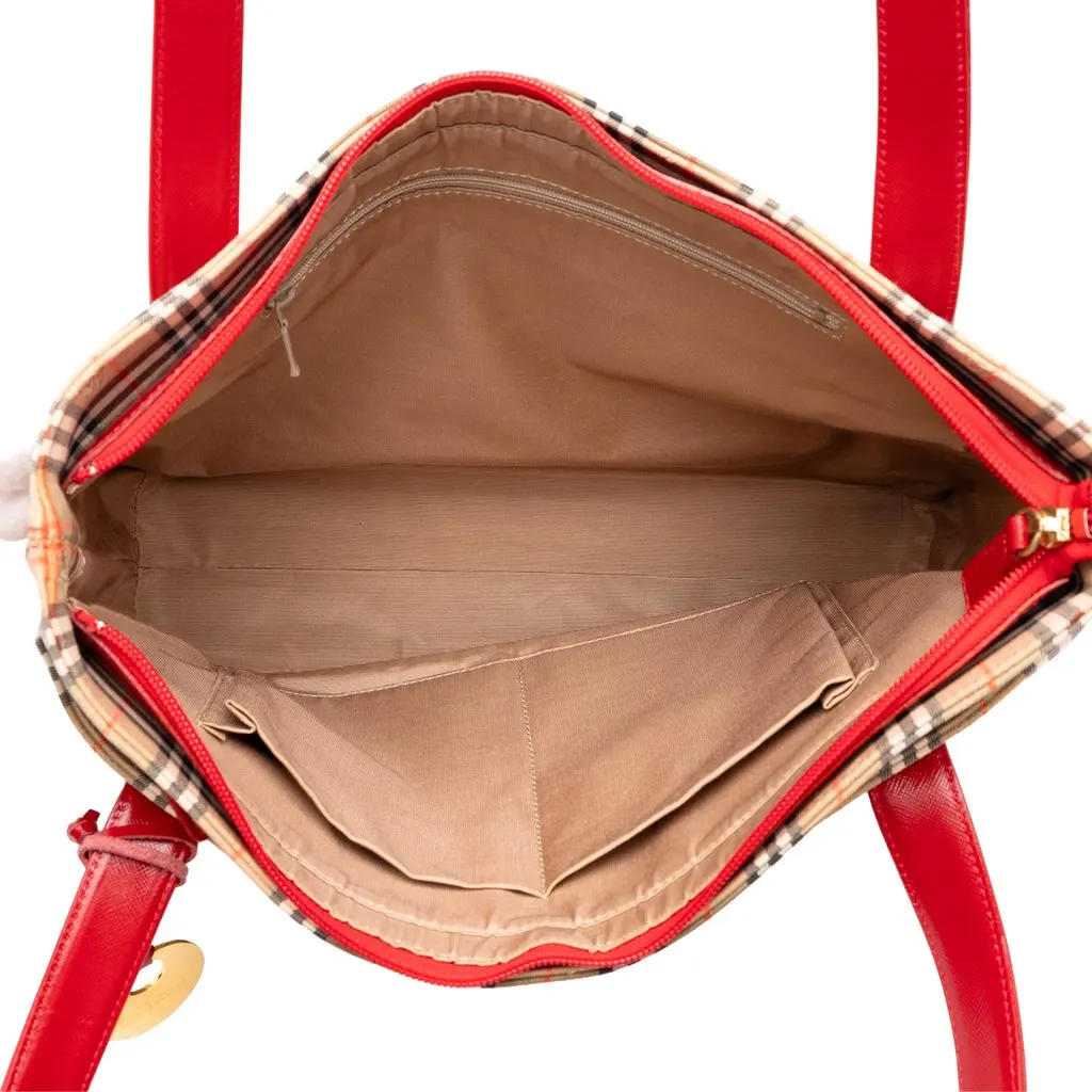 Burberry Haymarket Check Canvas Tote Beige Canvas Very good - Model View