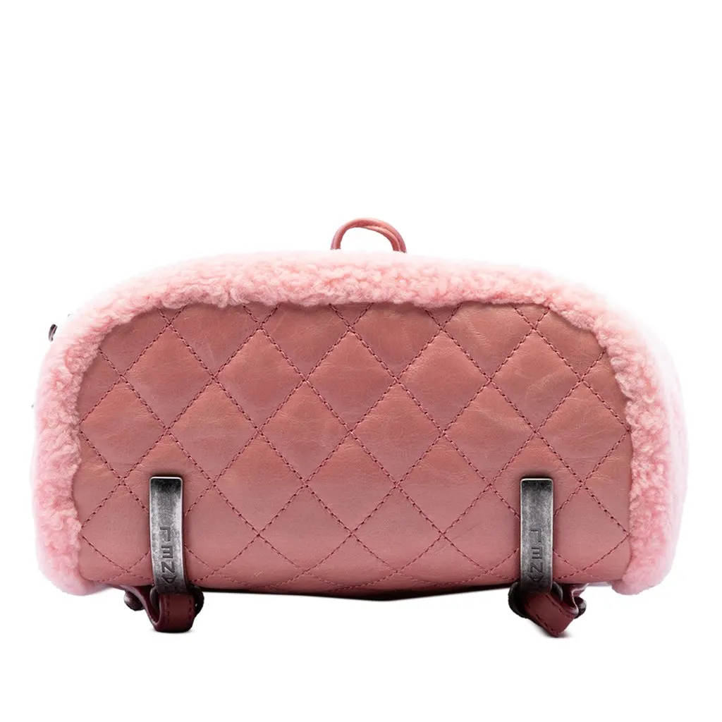 Chanel Paris Salzburg Shearling Mountain Backpack Pink Shearling Very good - Inside View