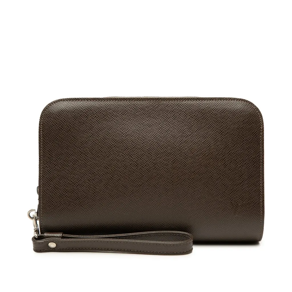 Louis Vuitton Taiga Pochette Baikal Brown Leather Very good - Front View
