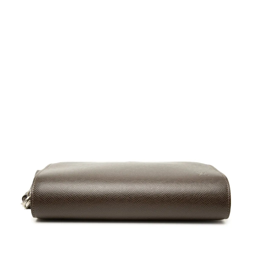 Louis Vuitton Taiga Pochette Baikal Brown Leather Very good - Inside View