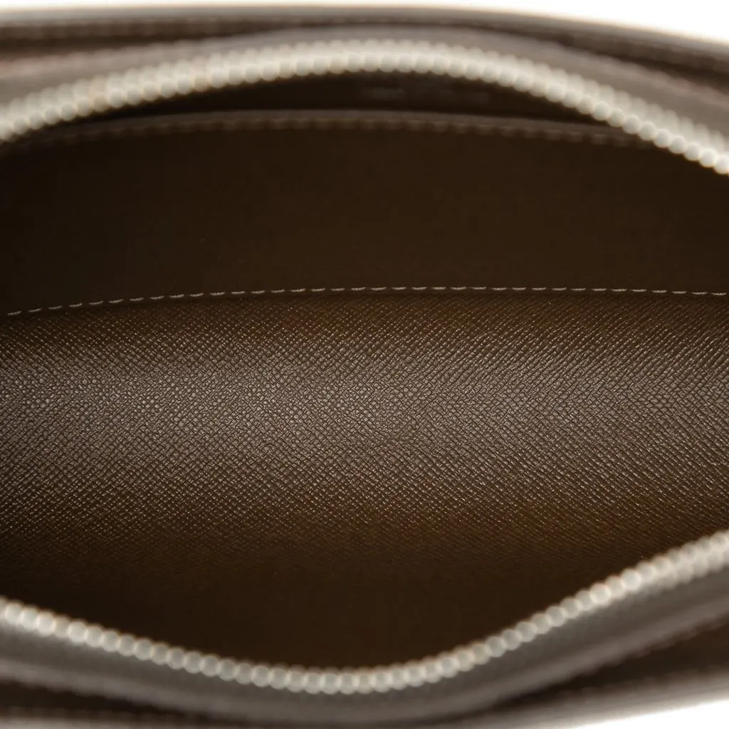 Louis Vuitton Taiga Pochette Baikal Brown Leather Very good - Model View